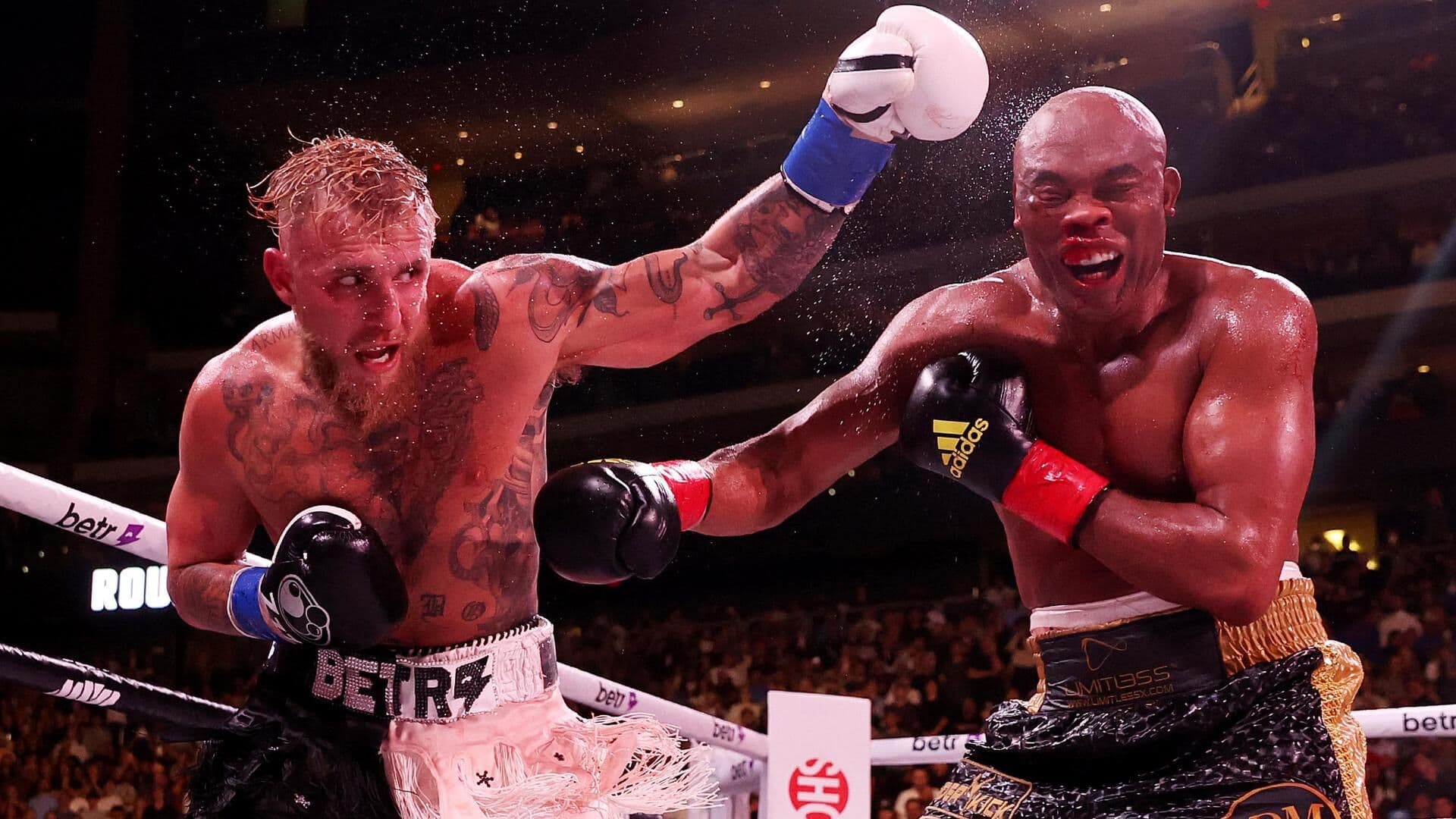 Jake Paul vibra com vitória sobre Anderson Silva: "Parece um filme"