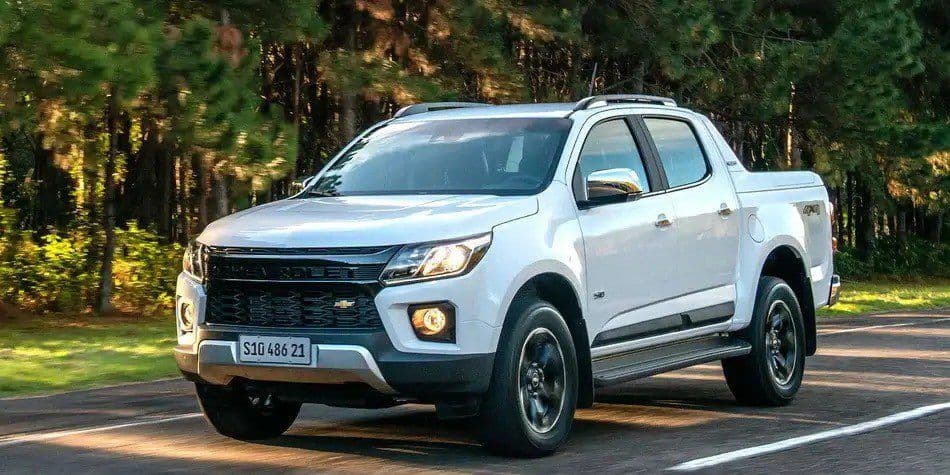 Hospital Padre Zé anuncia 'leilão' de carro de luxo comprado por padre Egídio para ajudar a cobrir custos administrativos