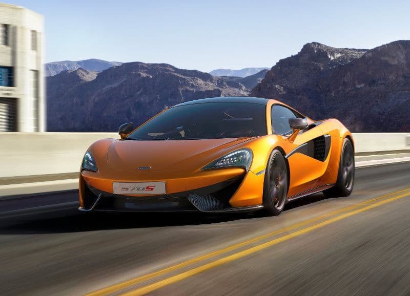 McLaren lança novo 570S
