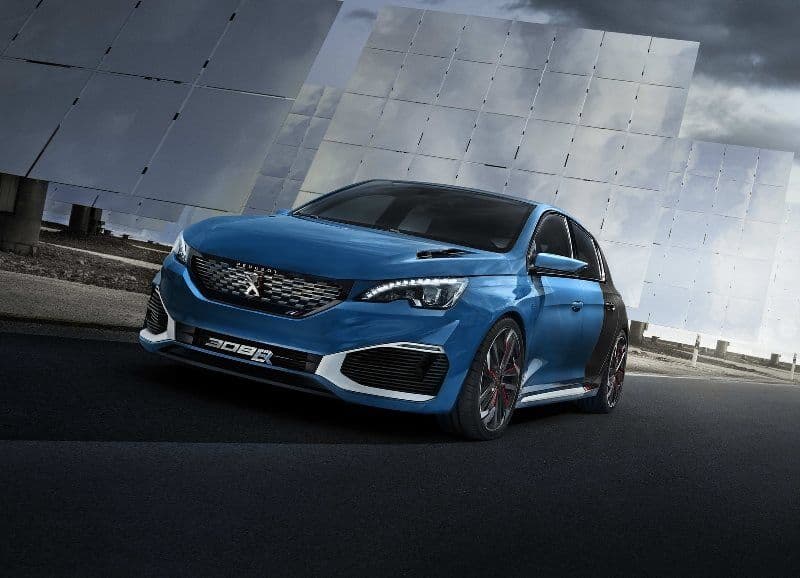Peugeot apresenta 308 R Hybrid