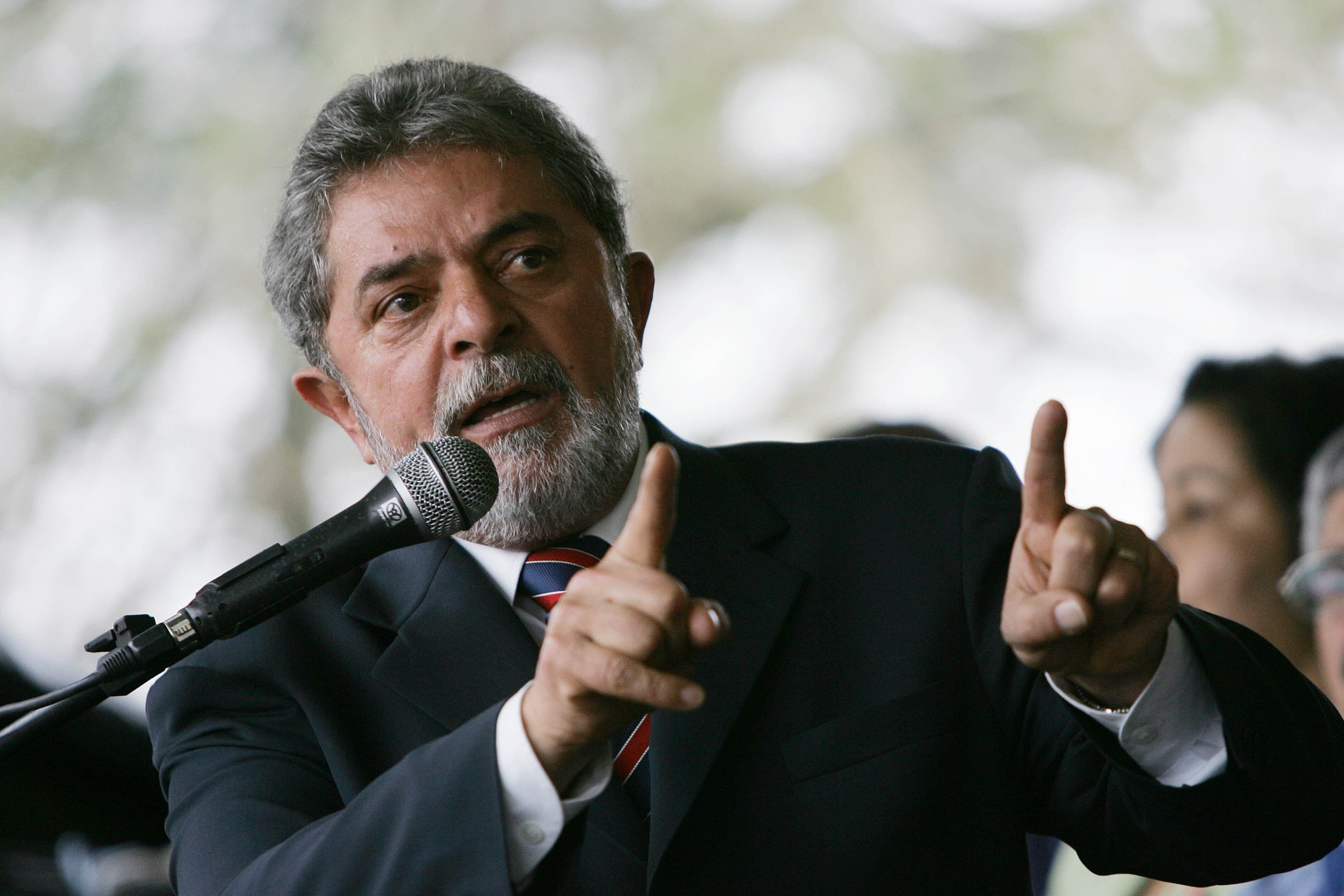 “Tô analisando”, diz Lula sobre virar ministro