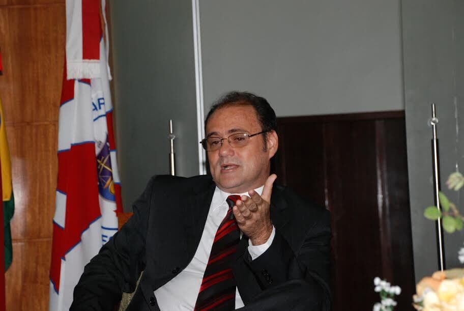 O juiz Antônio Carneiro é escolhido para o TRE-PB