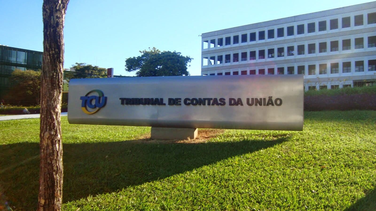 TCU suspende reforma agrária que beneficiaria 1.017 políticos