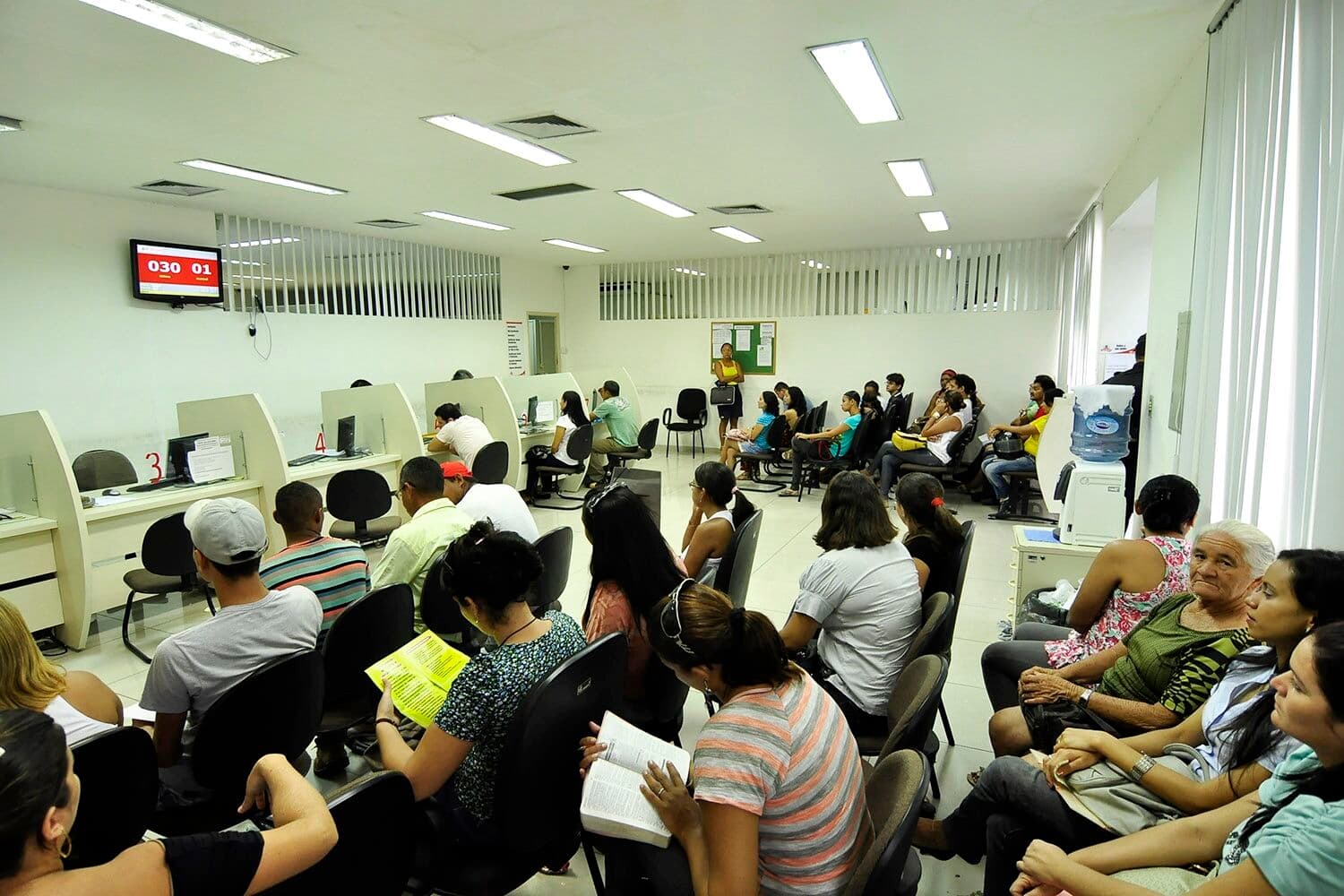 Sine de Campina Grande disponibiliza 160 vagas de emprego