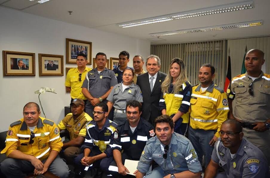 Lira reafirma apoio a projetos de interesse dos Agentes de Trânsito da Paraíba