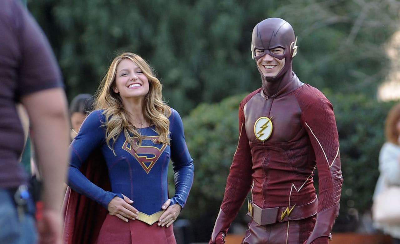Série da Supergirl pode ser renovada no canal CW