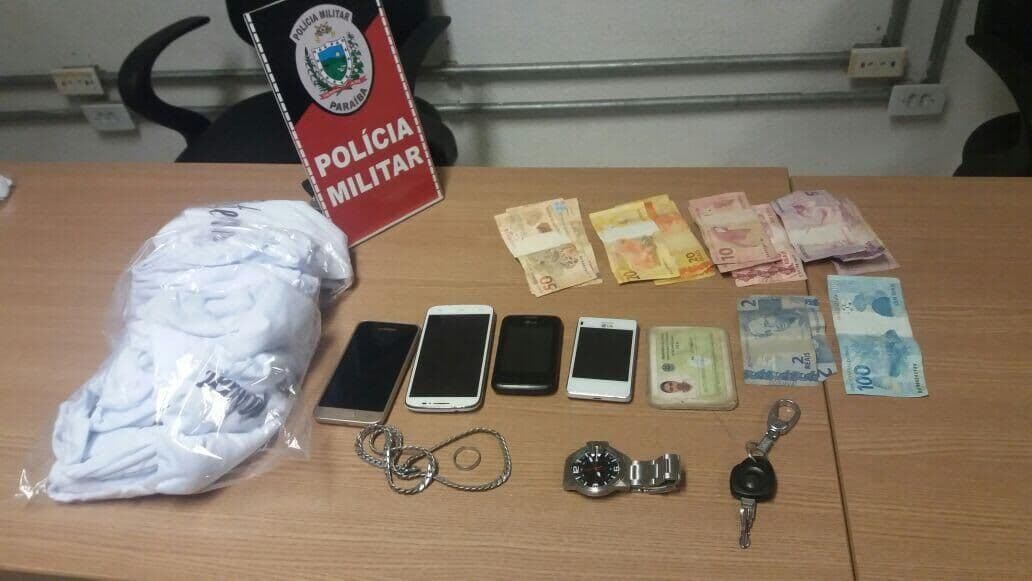 Polícia prende 54 suspeitos e apreende 20 armas no fim de semana