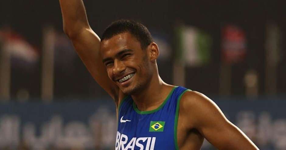 Daniel Martins leva terceiro ouro do Brasil nos 400m T20