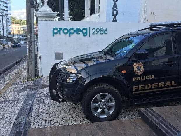 Polícia Federal combate lavagem de dinheiro e rede que distribuía cocaína para o Nordeste