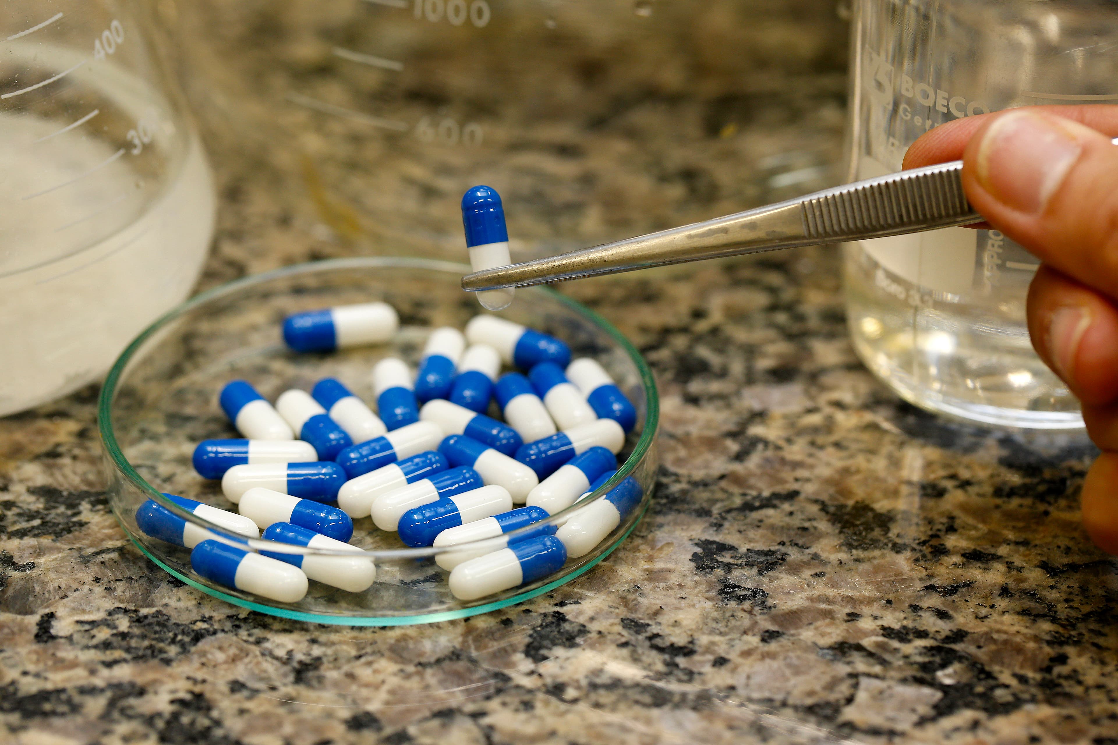 STF autoriza USP a suspender distribuição da fosfoetanolamina