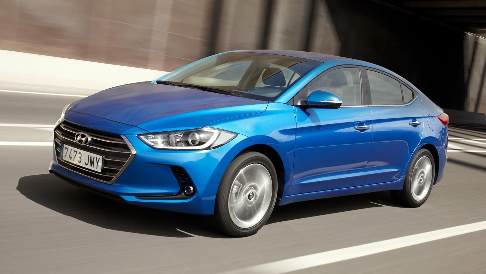 Hyunday Elantra 2017 chega com preços a partir de R$ 84.990