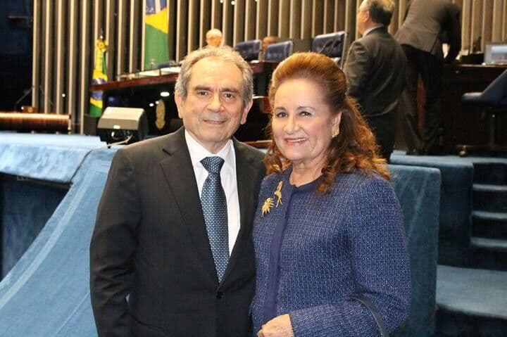Raimundo Lira homenageia professores e destaca a “missão sublime” dos educadores