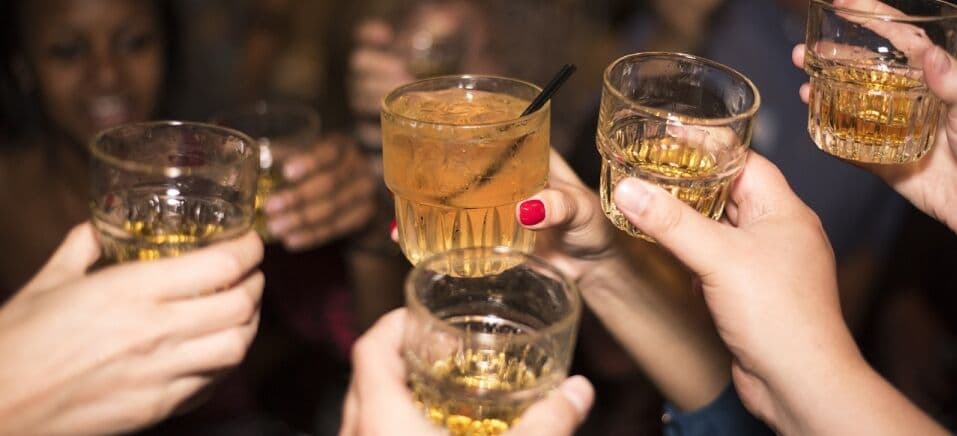 Após determinação do Ministério da Saúde, Paraíba emite alerta para protocolo em casos suspeitos de intoxicação por bebida adulterada