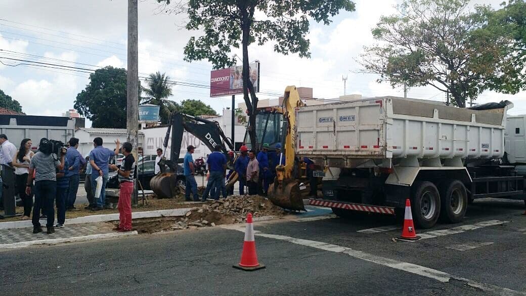 Luciano Cartaxo promete concluir requalificação da Beira Rio em 360 dias úteis