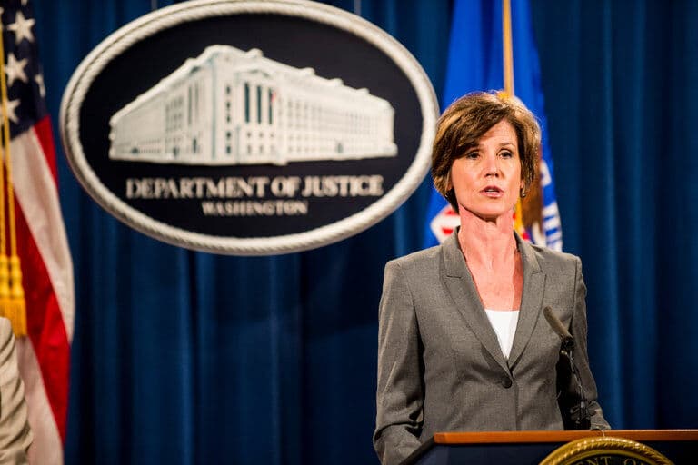Trump demite secretária de Justiça interina dos Estados Unidos