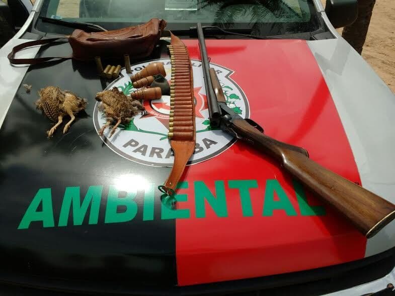 Caçador é preso pela Polícia Ambiental e tem arma apreendida