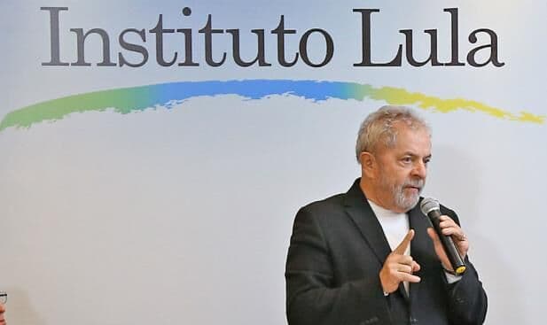 Justiça Federal determina suspensão das atividades do Instituto Lula