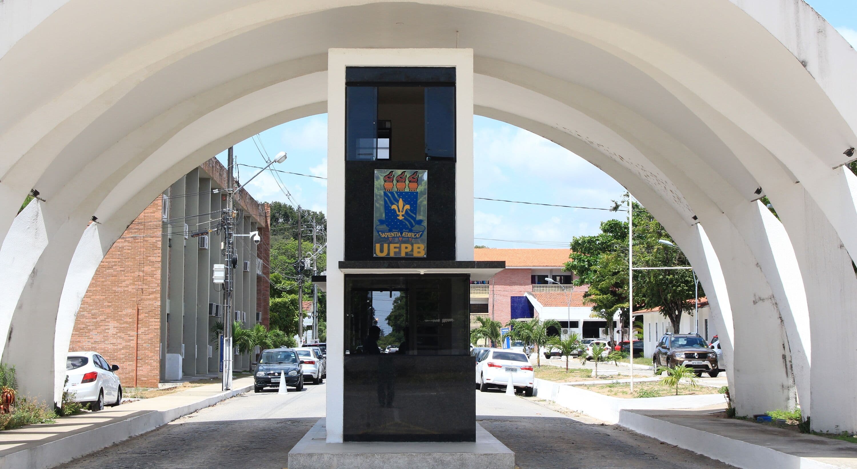 UFPB lança edital com 1.100 vagas em cursos de graduação à distância