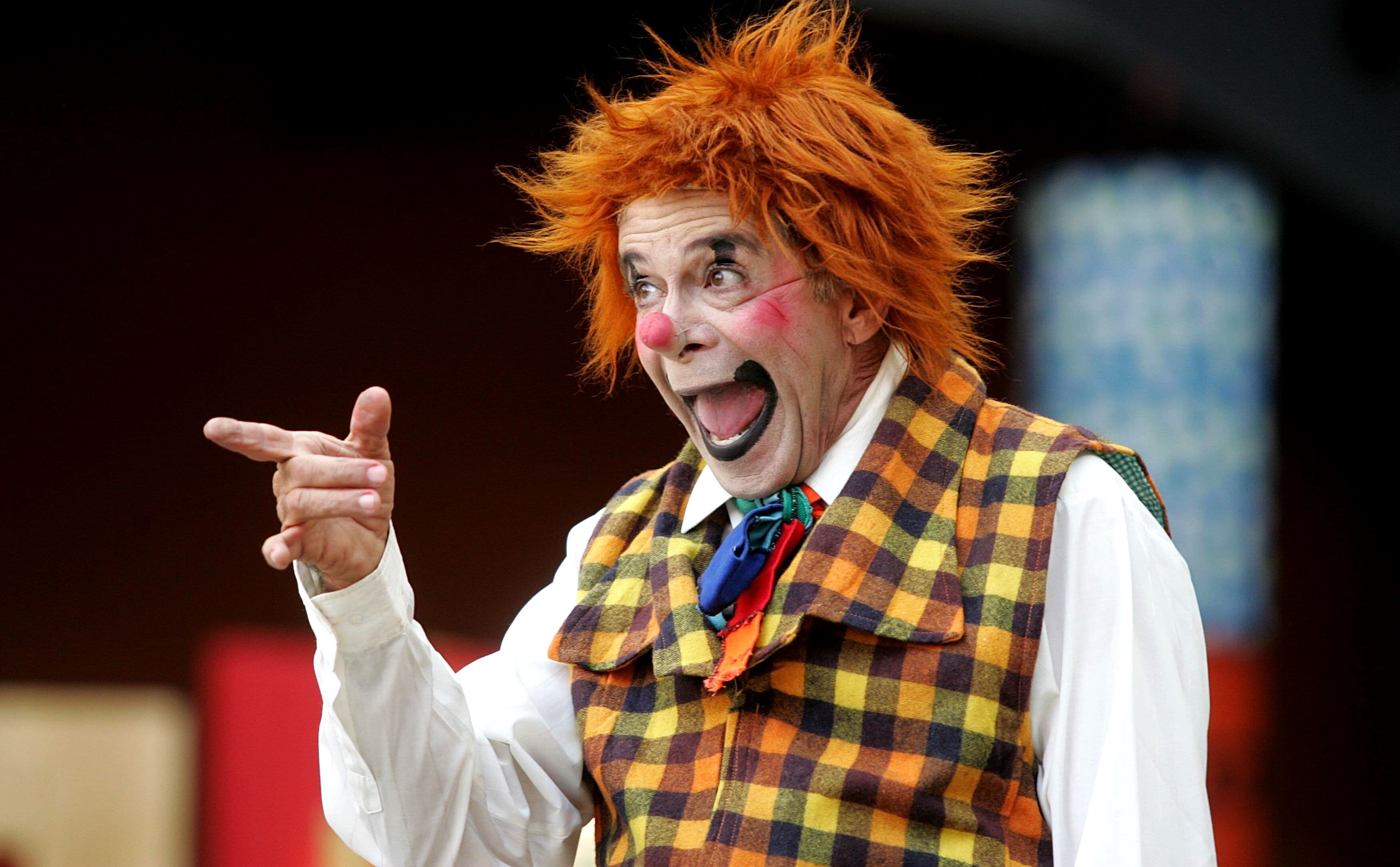 Funesc abre inscrições para seleção de monitores bolsistas do Curso de Teatro 2025