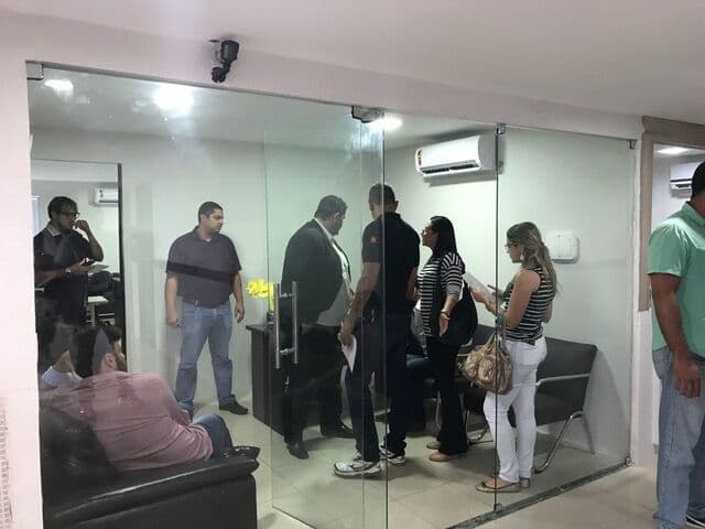 Dono de imobiliária e funcionários são presos em flagrante em shopping de João Pessoa