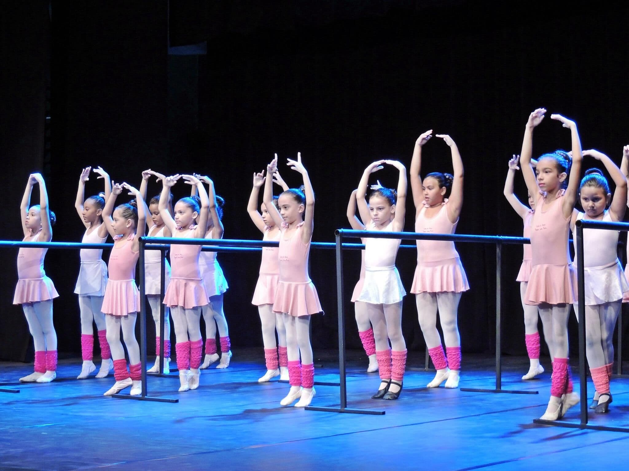 Teatro Santa Roza prorroga inscrições para cursos regulares de dança