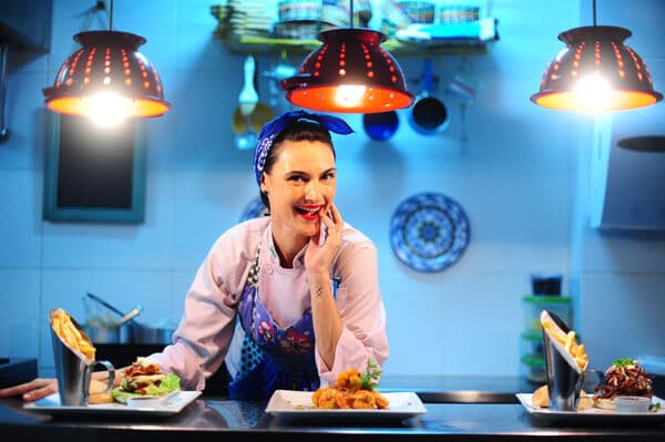 Chef Luby Baltar representa a Paraíba na nova temporada de MasterChef Profissionais