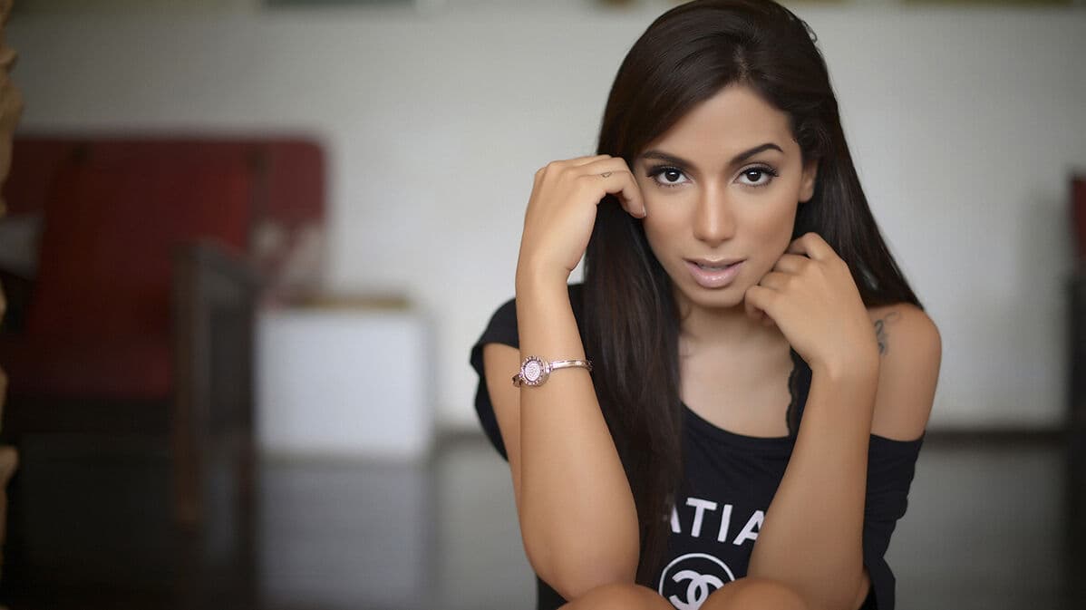 Shows de Anitta agitam o final de semana na Paraíba