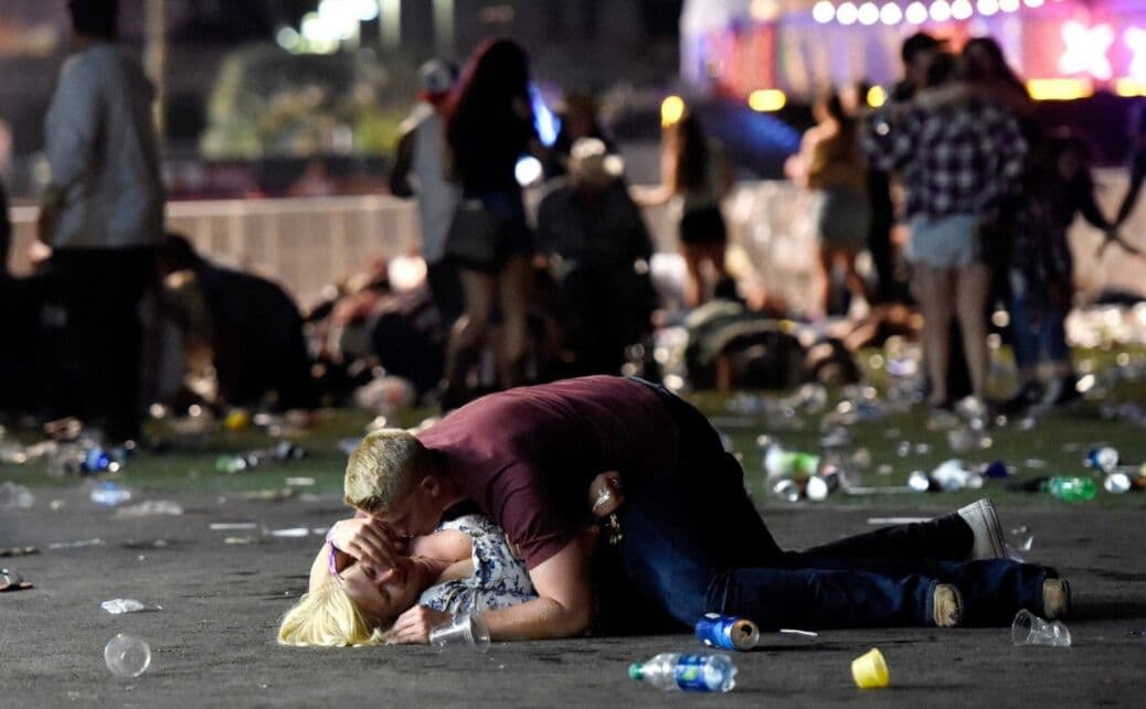 Tiroteio deixa pelo menos 50 mortos e 200 feridos em Las Vegas