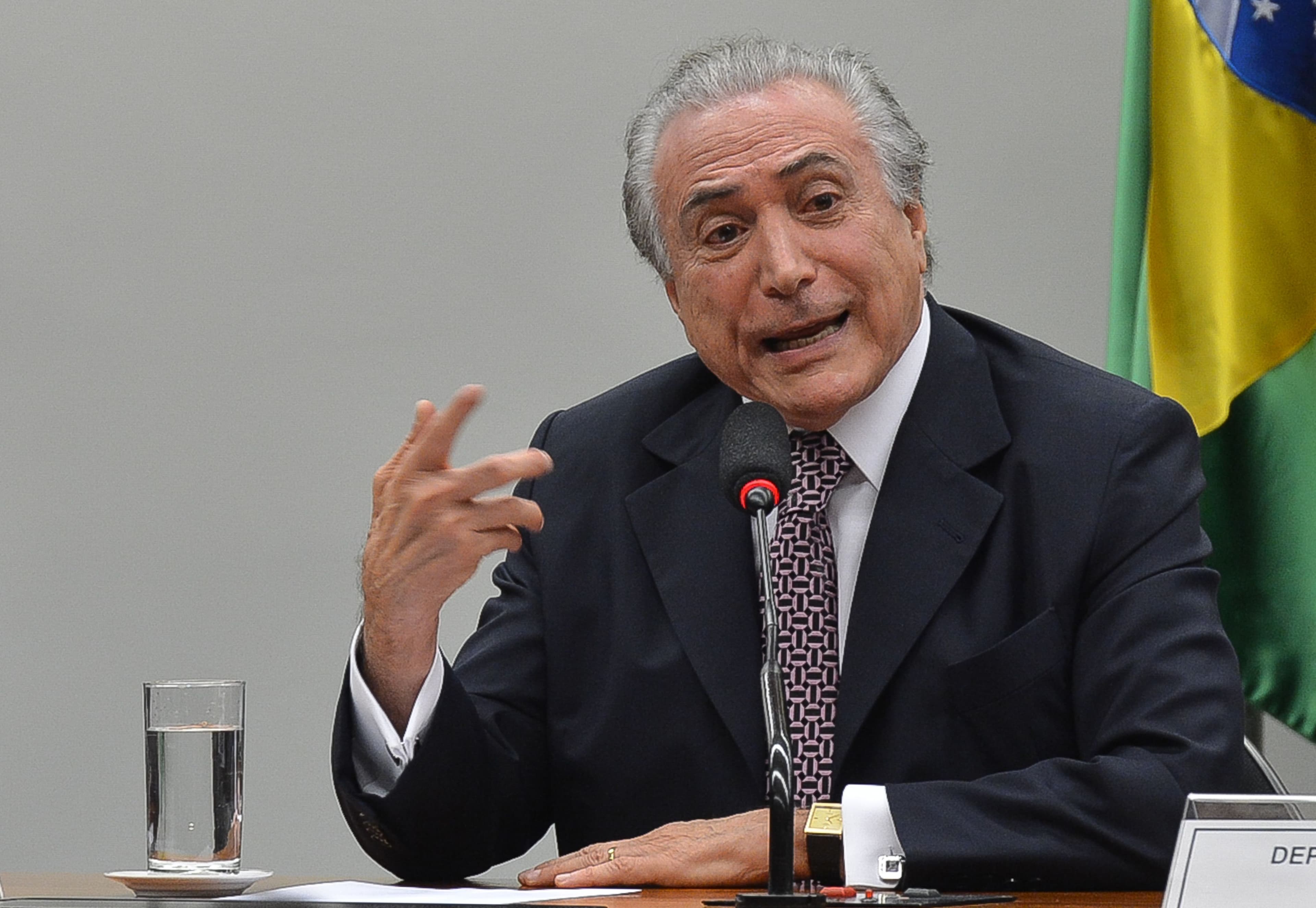 Temer autoriza mudança na proposta da reforma previdenciária