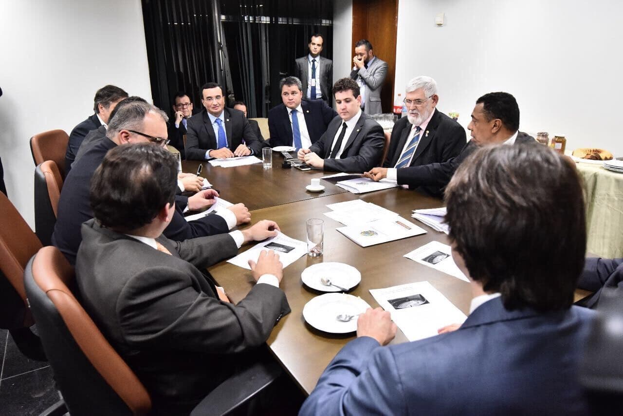 Bancada Paraibana luta para liberar R$ 40 milhões destinados à construção do Ramal Piancó