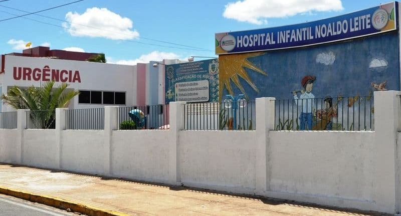 Menina de 1 ano morre após ser atropelada na garagem de casa, em Areia de Baraúnas