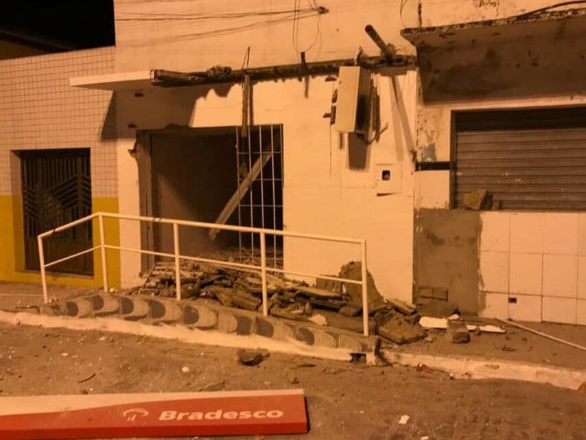 Duas agências bancárias são explodidas nesta madrugada na Paraíba
