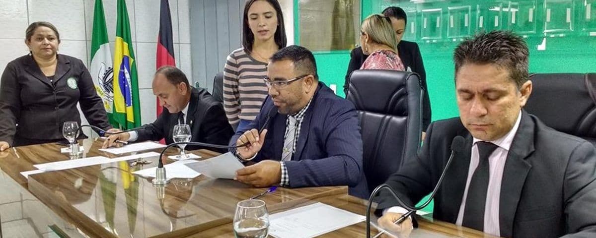 Presidente da Câmara de Bayeux responsabiliza prefeito por atrasar pagamento dos servidores