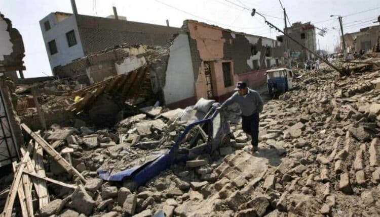 Terremoto deixa 2 mortos e mais de 60 feridos no Peru