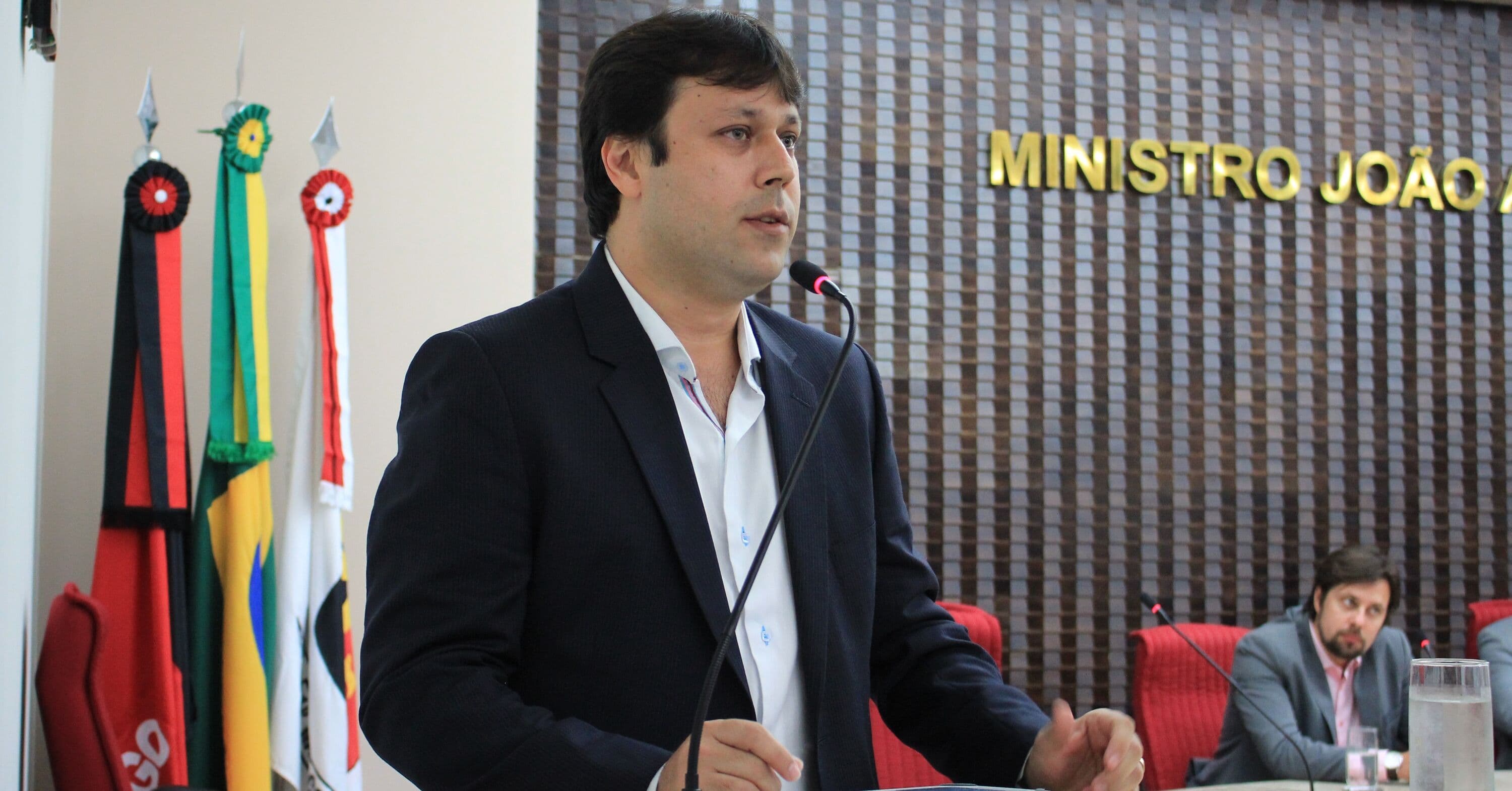 Fábio Targino se afasta da Amidi e Heron Cid assume presidência