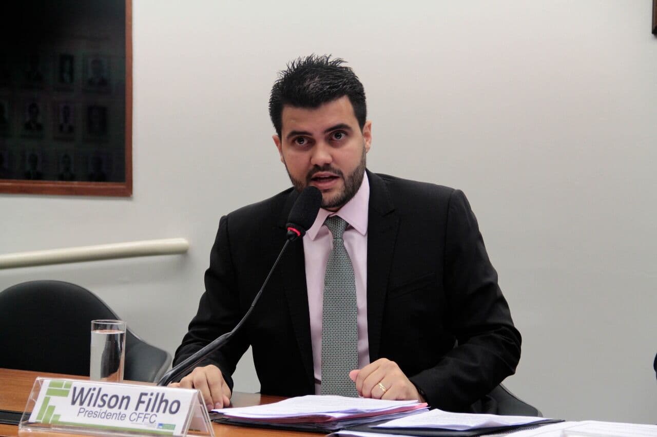 Projeto de Wilson Filho isenta doadores de sangue de pagamento de taxas de concurso e vestibular