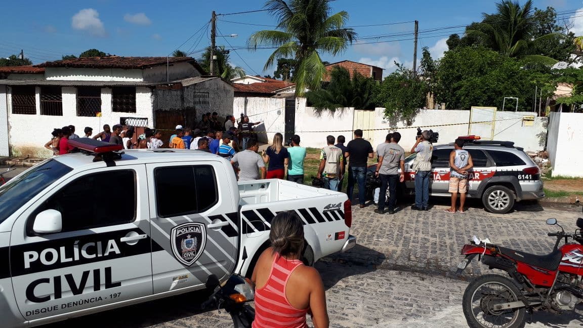 Homem é assassinado a tiros quando saía de comunidade no bairro do Rangel