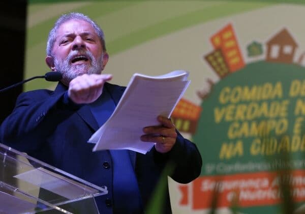 Lula recorre ao TRF4 contra condenação no caso do tríplex