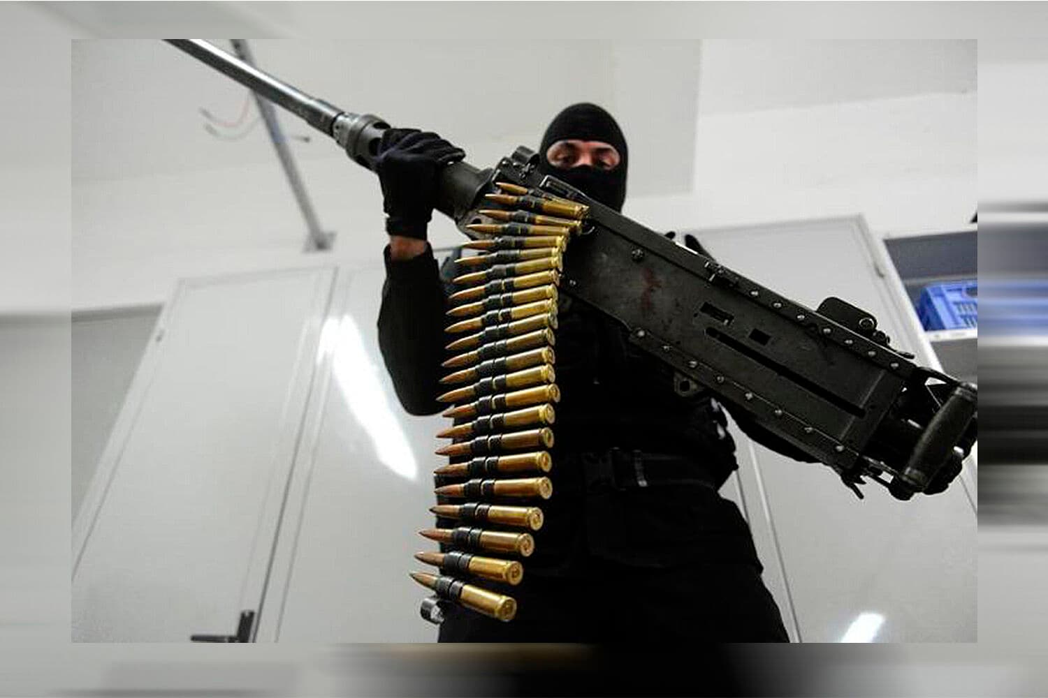 Bandidos que atacaram carro-forte na Paraíba usaram metralhadora .50, capaz de derrubar avião