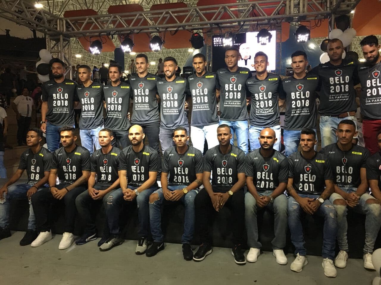 Jogadores do Botafogo-PB passam mal e sete são hospitalizados