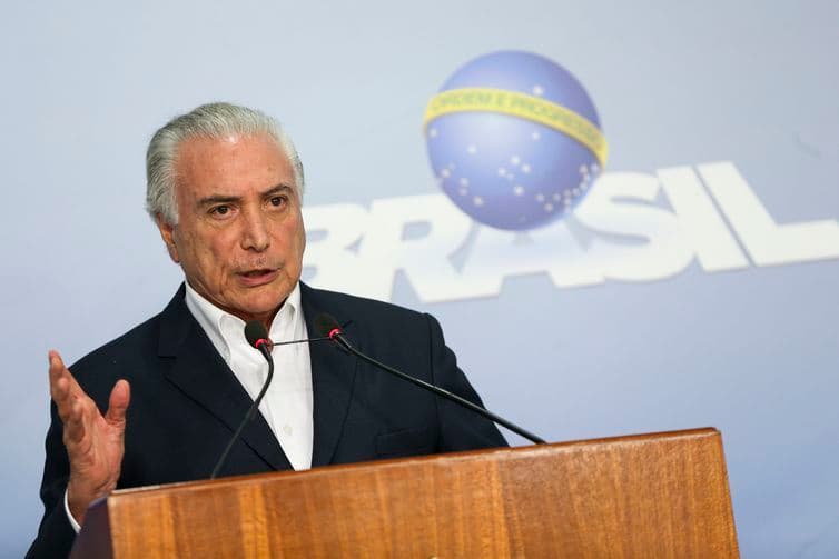 Temer anuncia que pedirá ao STF suspensão de inquérito baseado em delação da JBS