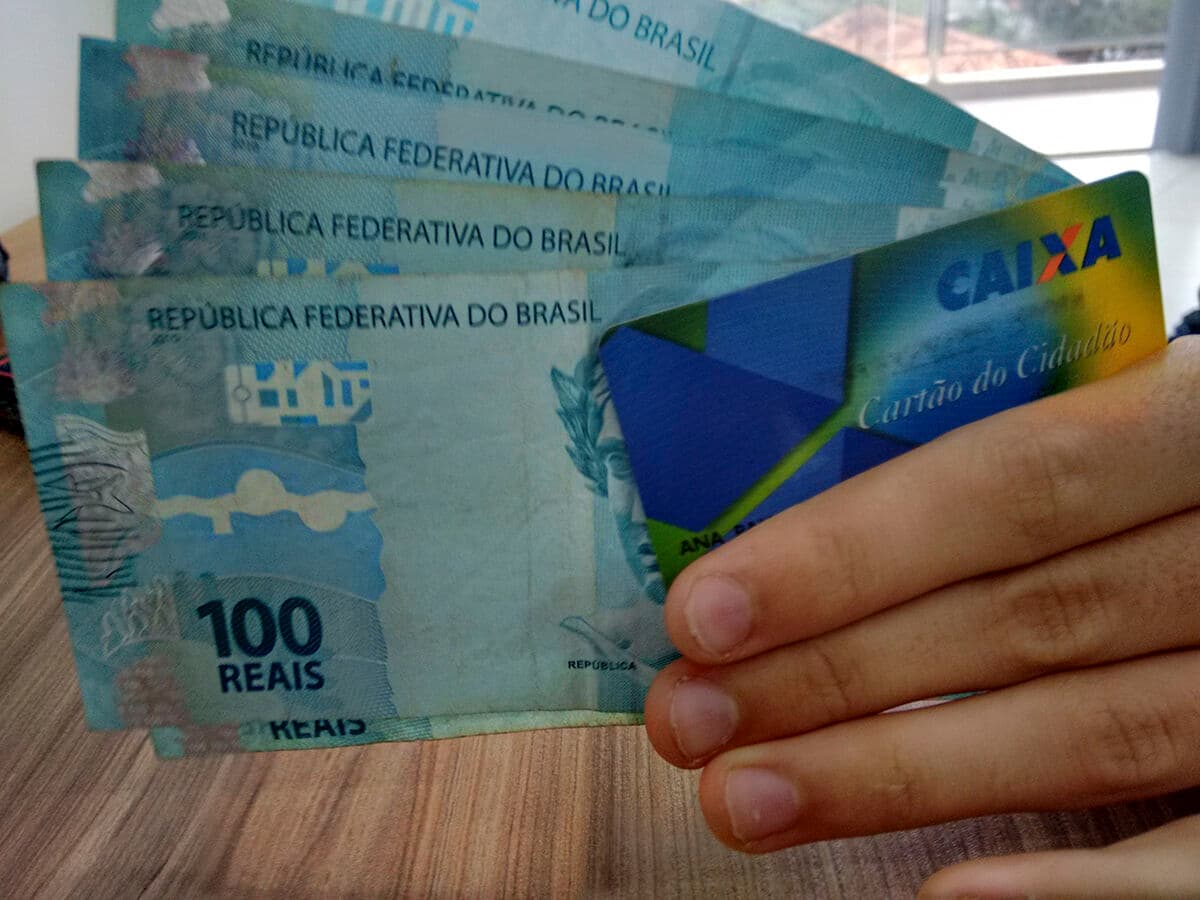 Calendário PIS-Pasep 2017-2018: nascidos em maio e junho recebem abono a partir de quinta