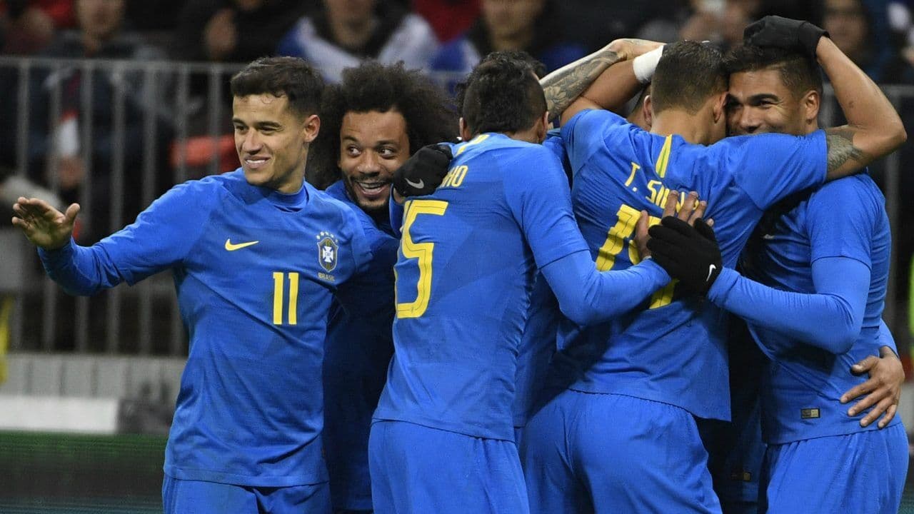 Com choro e gol de Neymar nos acréscimos, Brasil vence a Costa Rica