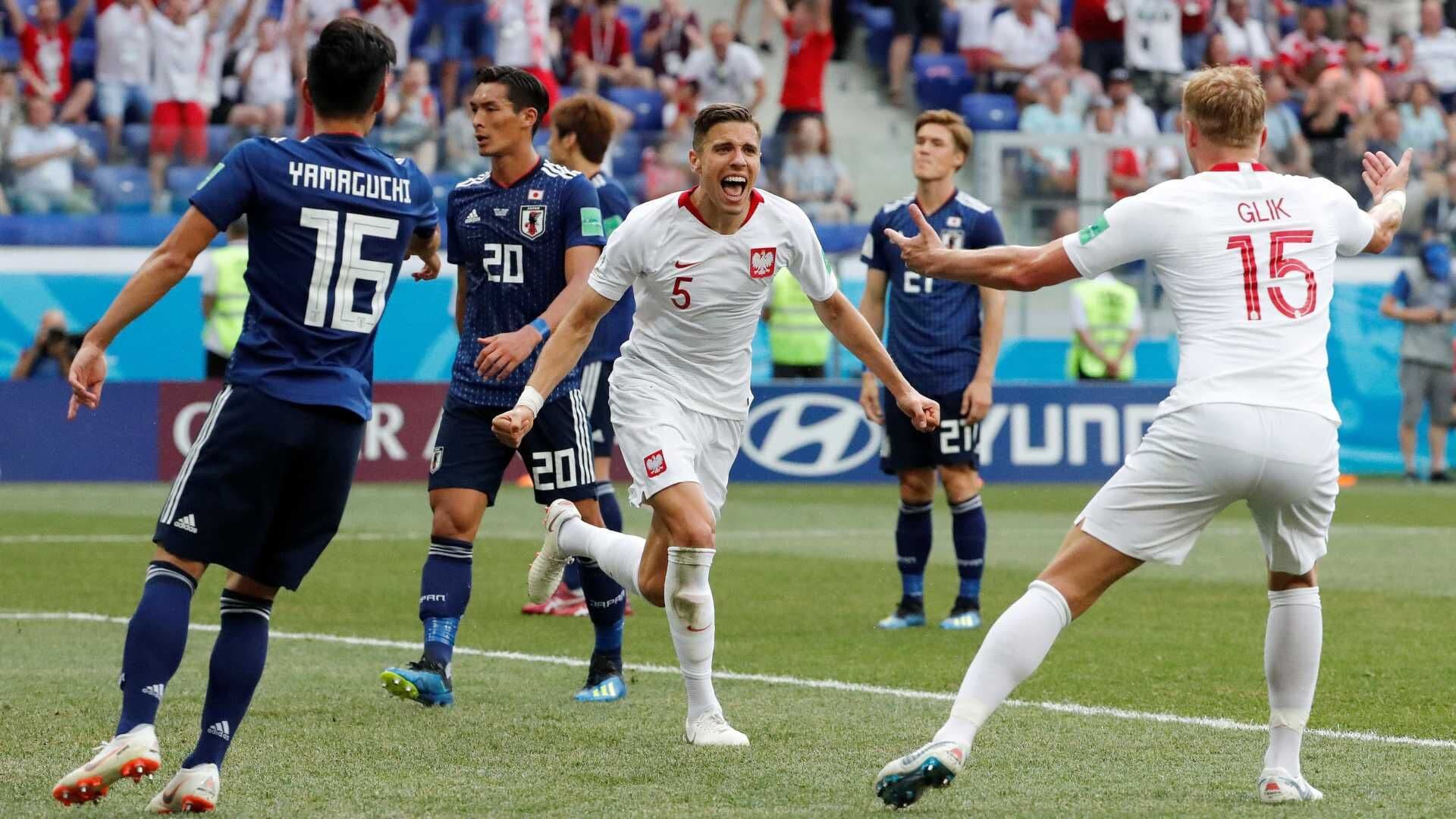 Japão perde, mas com menos amarelos que Senegal, se classifica