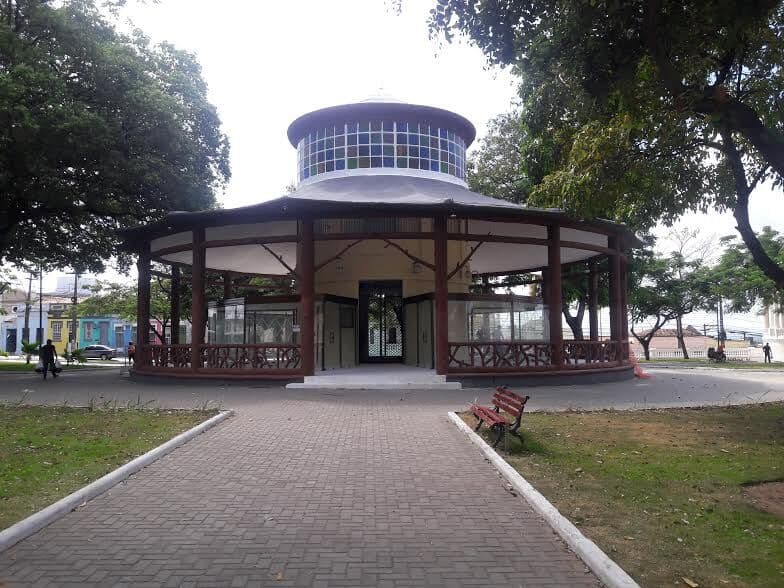 Justiça libera obras e prefeito visita novo Pavilhão do Chá