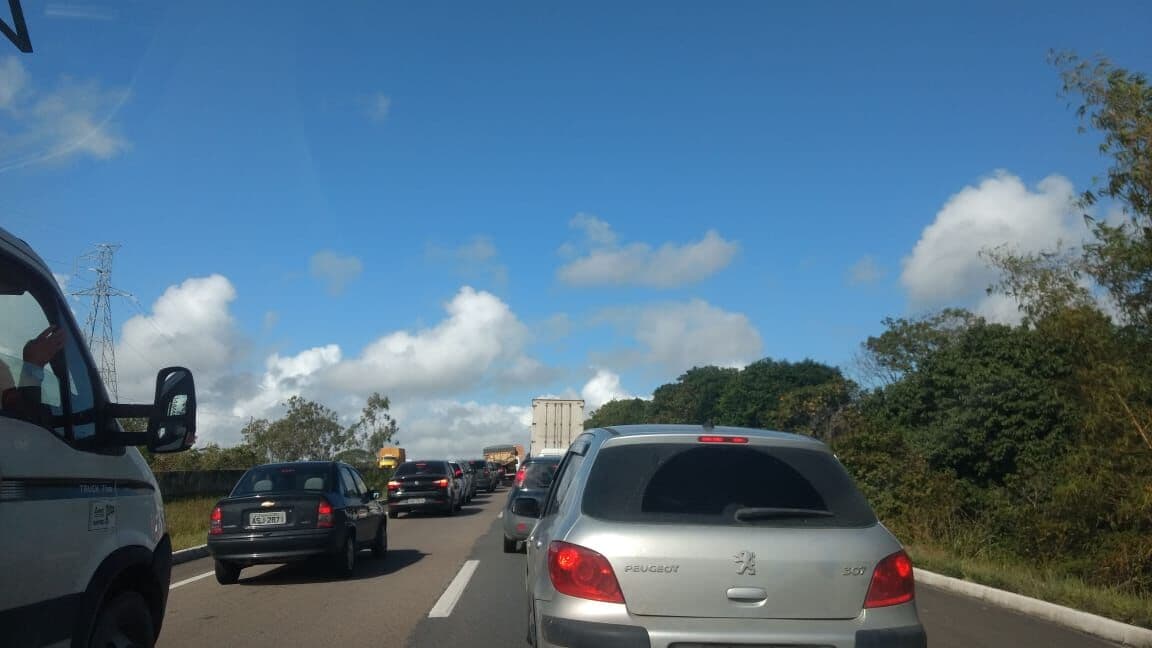 MST interdita rodovias na Paraíba e provoca congestionamentos durante protesto