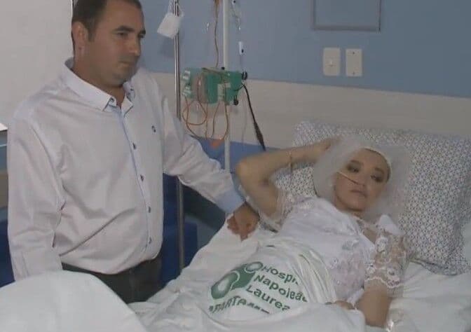Morre jovem que se casou em hospital durante tratamento de câncer