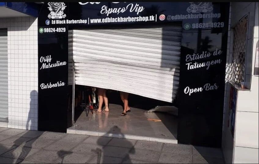 Assaltantes arrombam lojas na Região Metropolitana de João Pessoa durante a madrugada