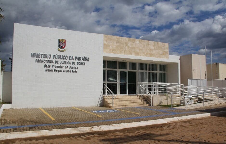 Ministério Público investiga superfaturamento na contratação de banda de forró pela Prefeitura de Sousa