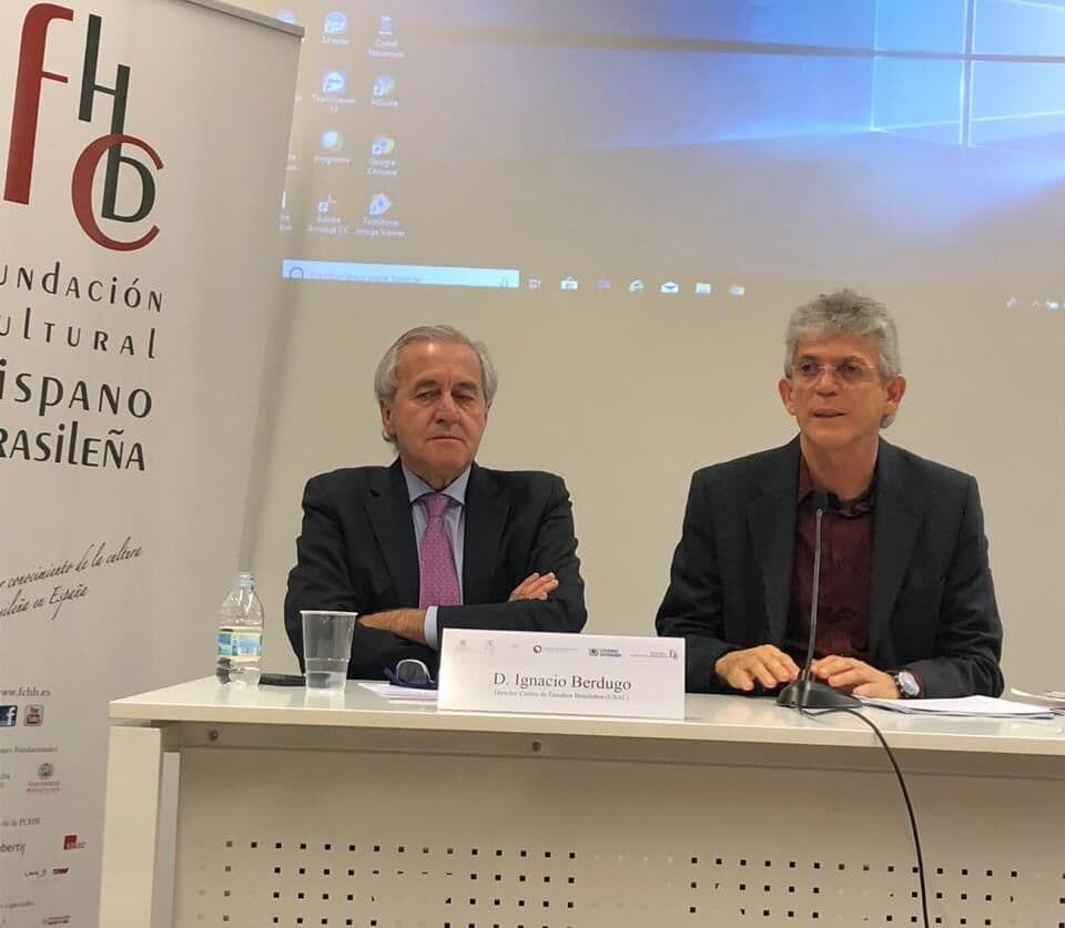 Ricardo profere palestra sobre desigualdade social no Brasil e ressalta ações de combate à pobreza na Paraíba